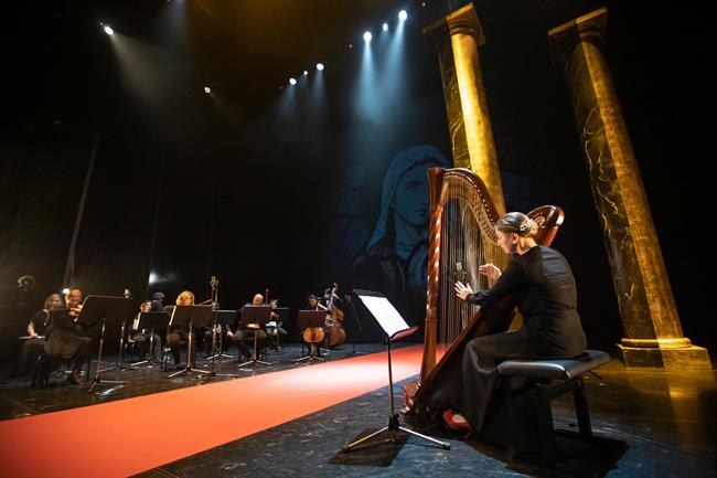 SNG Opera in balet Ljubljana bo 3. decembra ob 19.30 na spletu premierno predvajala glasbene utrinke. (foto: SNG Opera in balet)