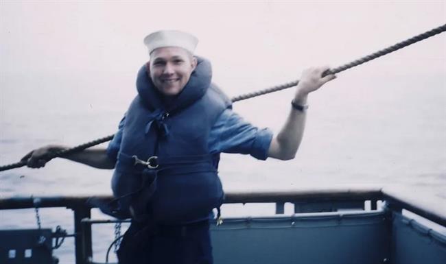 Danes skoraj 94-letni dedek (na fotografiji) se je pred 70 leti smrtno zaljubil v Phillipa in z njim preživel najlepše trenutke svojega življenja. (Foto: osebni profil Facebook)
