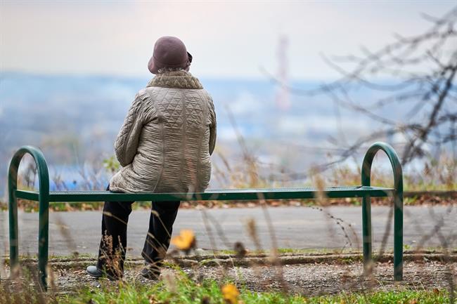 Če ste osamljeni, obvezno pojdite vsak dan na sprehod v naravo, ki včasih dela čudeže, tako zelo zdravilna je. (Foto: Freepik.com)