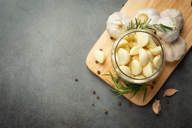 	Znate pravilno uporabljati česen? (foto: Freepik.com)