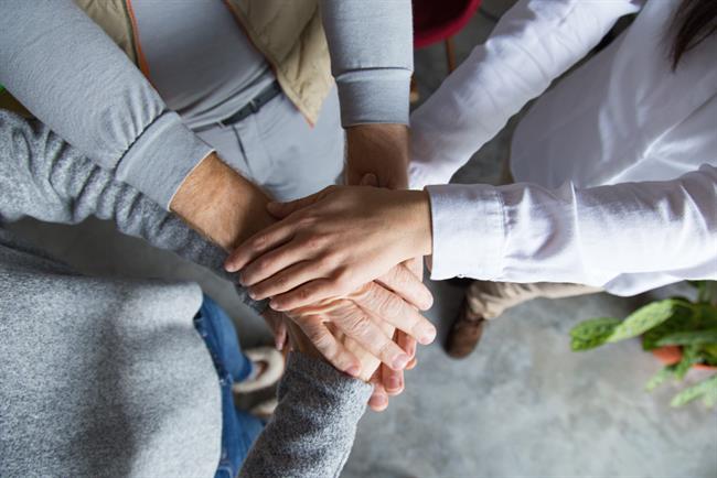 Humanitarna pomoč se lahko šteje kot dohodek družine in tako vpliva tudi na višino socialnih transferjev, če ni določen namen porabe sredstev.