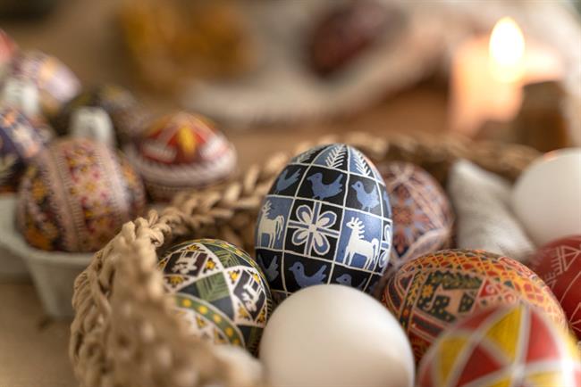 Že veste, kako boste letos barvali pirhe? (Foto: Freepik.com) 