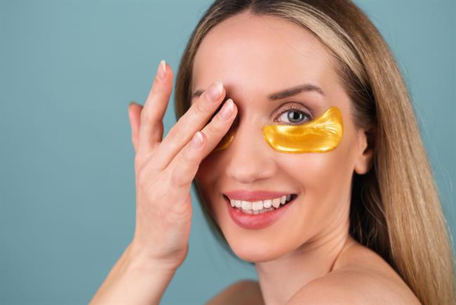 Med je odlično živilo, ki neguje tudi obraz. (foto: Freepik.com)