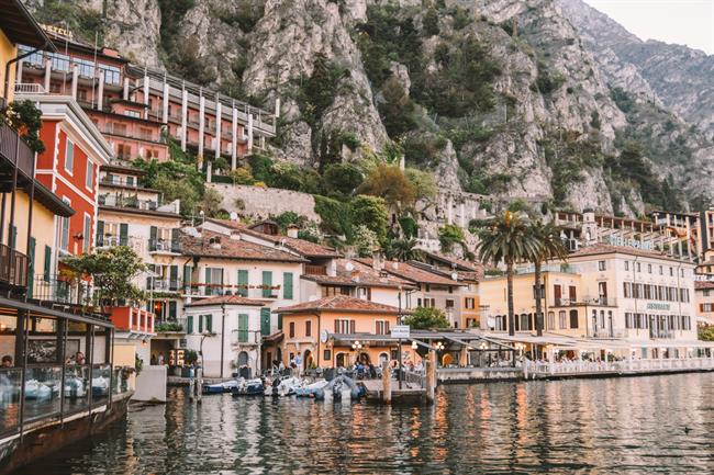 Limone sul Garda – vasica ob Gardskem jezeru, kjer lepota narave in skrivnost dolgoživosti hodita z roko v roki. (Vir: Livingourmemories.com)