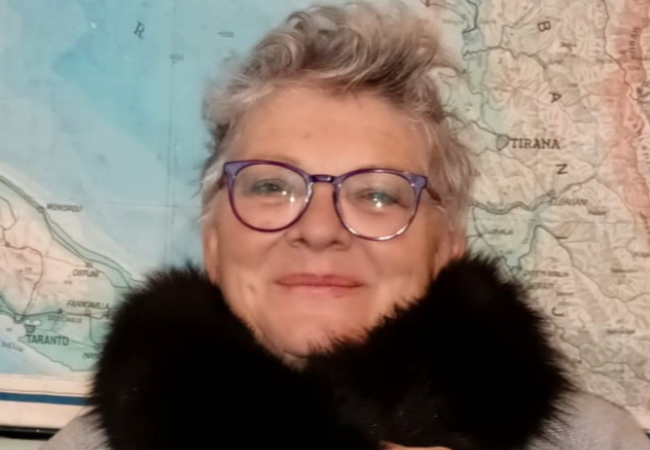 Lili Gornik – prostovoljka, ki starejšim pomaga do informacij, pravic in občutka, da niso sami. (Foto: osebni arhiv)