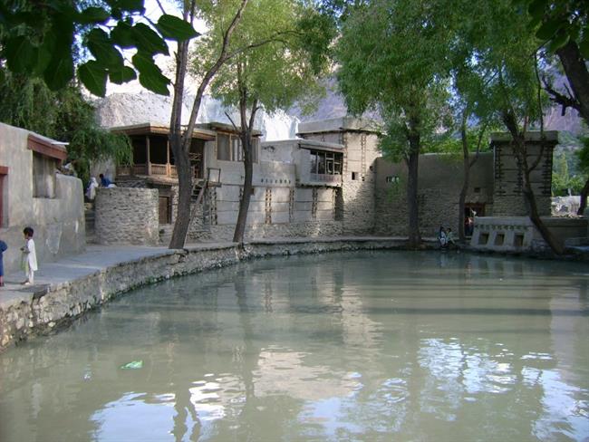 Staro mesto Ganiš v dolini Hunza – tu so živeli manj premožni prebivalci Hunze.