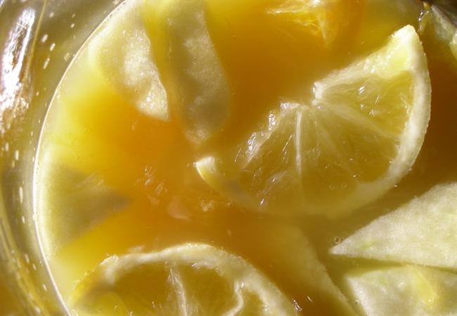Limonada je odlična za razstrupljanje organizma. (foto: www.sxc.hu)