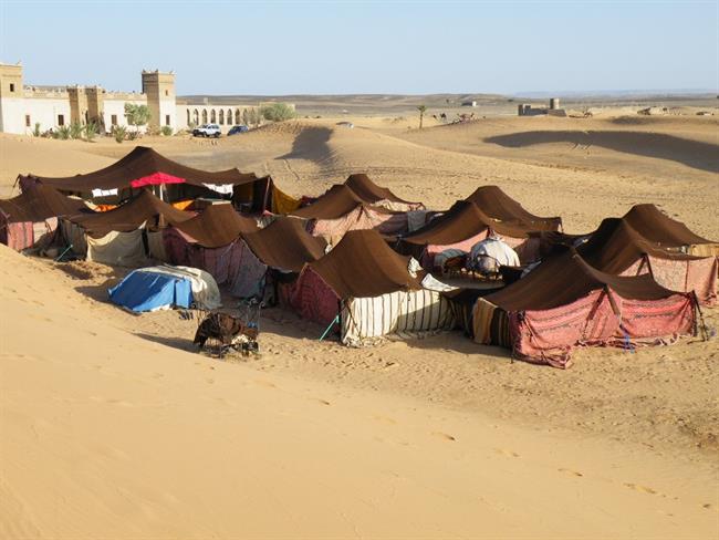 Hotel Auberge du Sud + naselje berberskih šotorov (Erg Chebbi). (foto: A.P.)