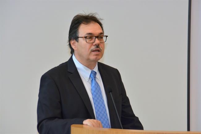 Prof. dr. Radovan Hojs, dr. med., preds. org. odbora in  strokovni vodja Klinike za interno medicino UKC Maribor. (foto: UKC Maribor)