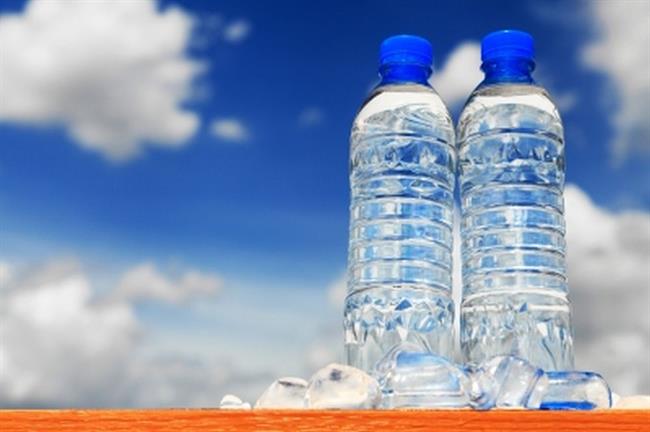 Plastenke za vodo so namenjene enkratni uporabi. (foto: freeimages.com)