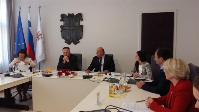 Obisk ministra za gospodarski razvoj in tehnologijo. 