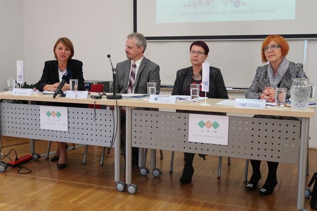 Nacionalni inštitut za javno zdravje (NIJZ) je predstavil projekt in izdelke »Zdravje v občini«.