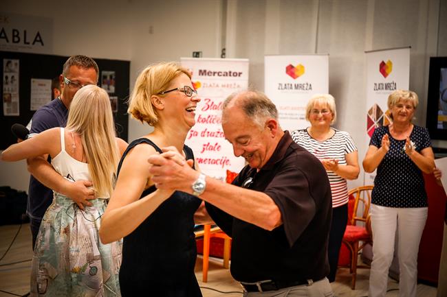 Edvard Kužner je aktivni upokojenec, rad pomaga ljudem v stiski. (foto: Aleš Pavletič, Zlata mreža)