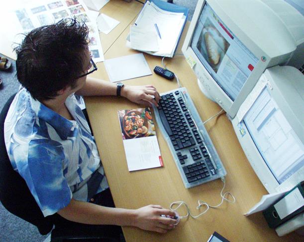 Cilj projekta Kul služba! je mladim zagotoviti celovito, konkretno in kakovostno izkušnjo dela v javnih zavodih. (foto: freeimages.com)