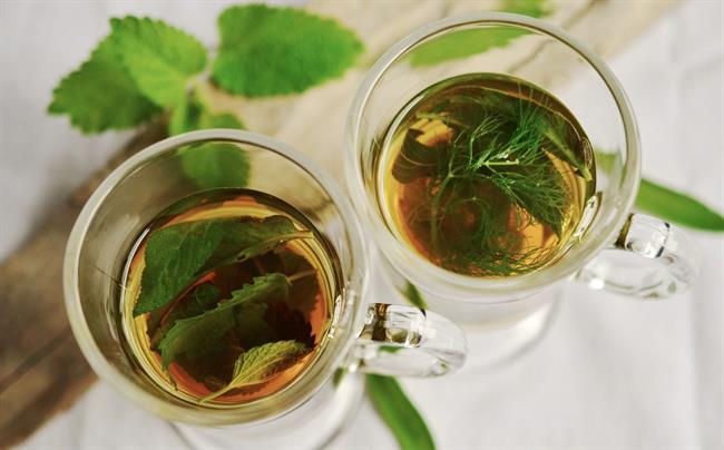 Zdravilni čaji pomagajo pri hujšanju in čiščenju telesa. (foto: pexels.com)