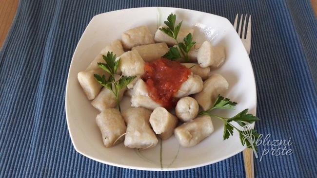 Veganski njoki (foto: OblizniPrste.si)