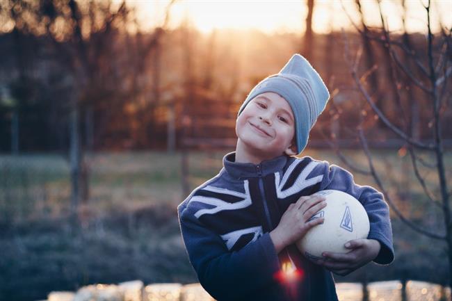 Nekateri stari starši delajo razlike med vnuki. (foto: pexels.com)