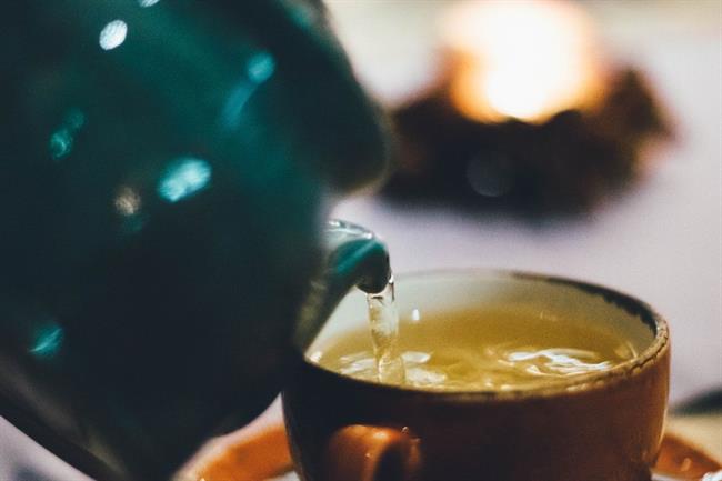 Čaj iz koprive je odlična pomoč pri hujšanju. (foto: pexels.com)