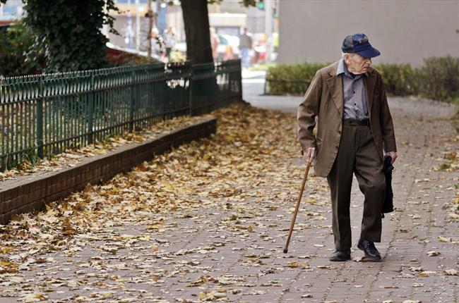 Nekateri upokojenci so proti časovni omejitvi nakupovanja. (foto: pexels.com)