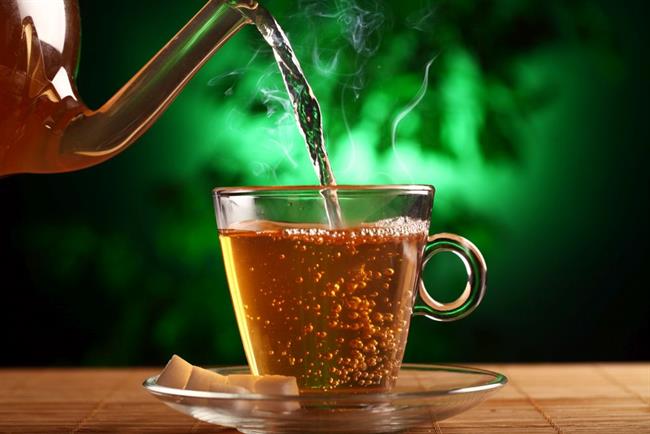 Zeleni čaj vsebuje števine antioksidante. (foto: freepik.com)