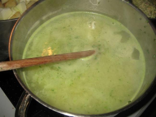 Okusna juha (foto: Milena Miklavčič)