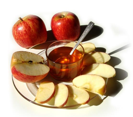 Jabolčni kis in med razstrupljata telo. (foto: freeimages.com)