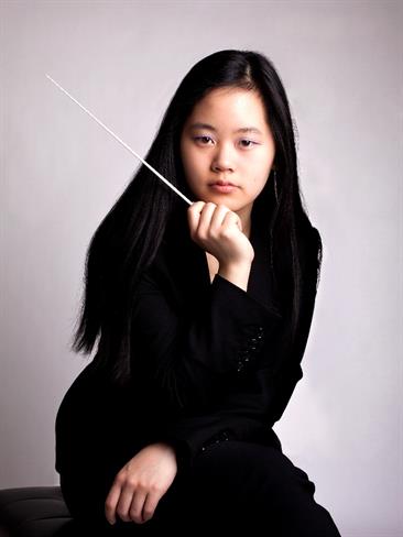 Dirigentka večera Yi-Chen Lin