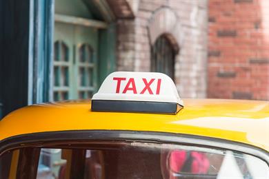 TAXI: Zlata pravila naročanja taksija
