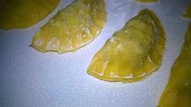 Iz Jožičine kuhinje: Žlikrofi - mesni žepki z različnimi nadevi