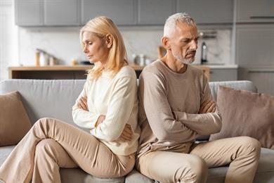 Ločitev po 50. letu starosti: Kako veste, da je čas, da odidete?