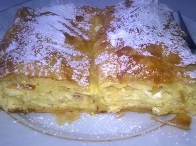 Iz Jožičine kuhinje: Skutin zavitek