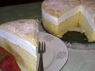 Iz Jožičine kuhinje: Torta kremšnita