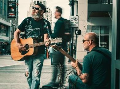 Nasveti: Kako obuditi osebo z demenco iz otopelosti?