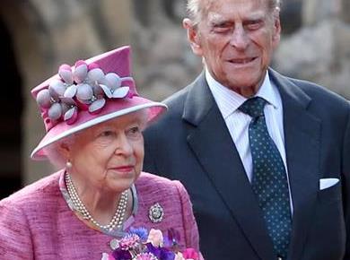 Kraljica Elizabeta II. In princ Filip sta praznovala obletnico poroke