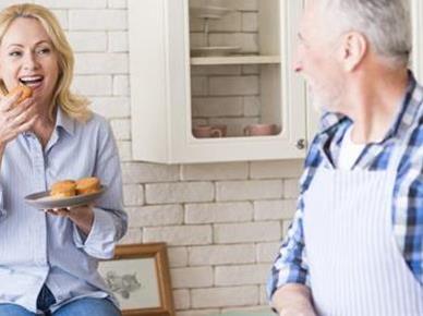 Keto dieta krepi zdravje možganov, uravnava hormone, prebavo in ščiti pred rakom